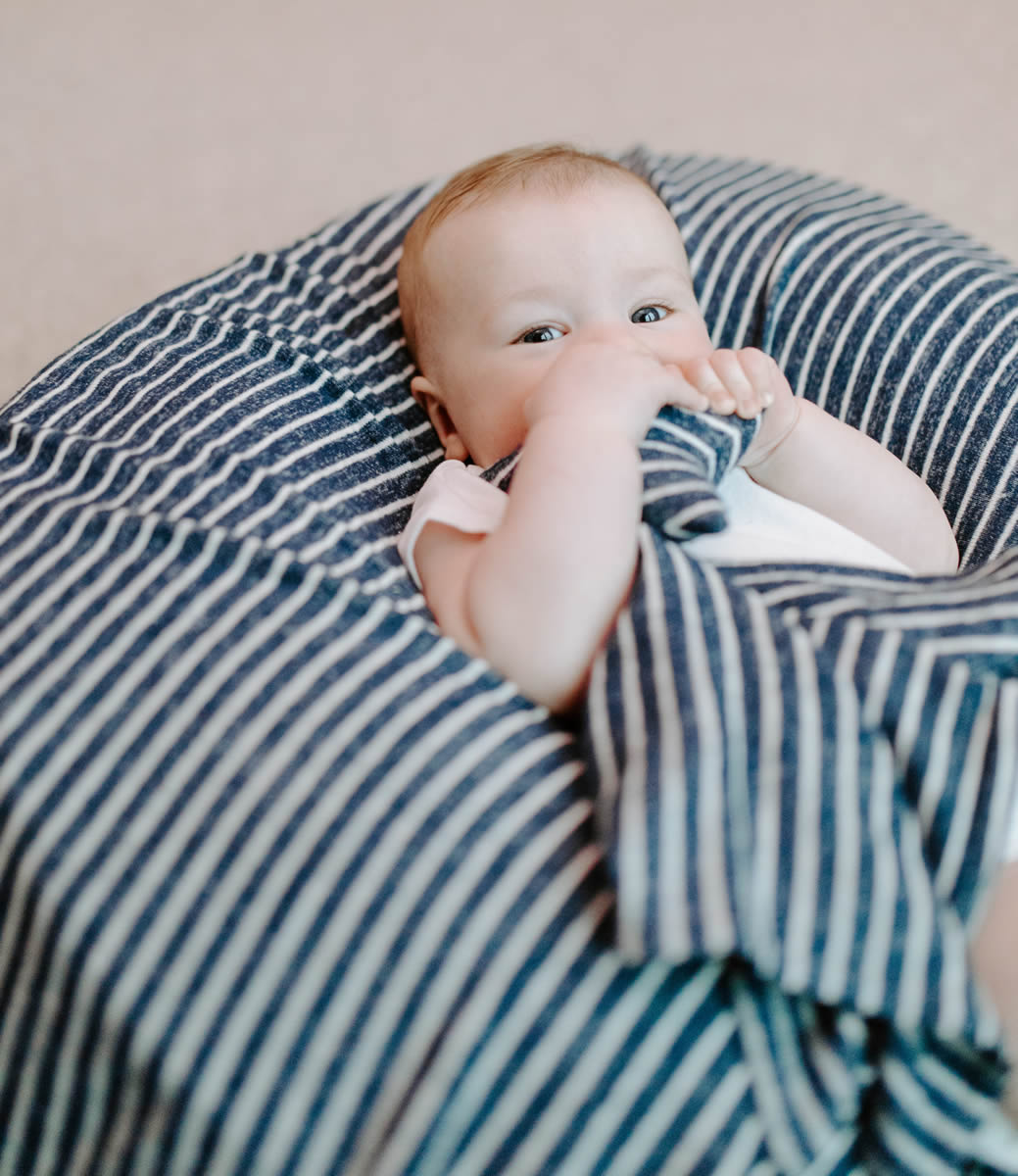 Aden + Anais Snuggle Knit Newborn Gift Set - Navy Stripe