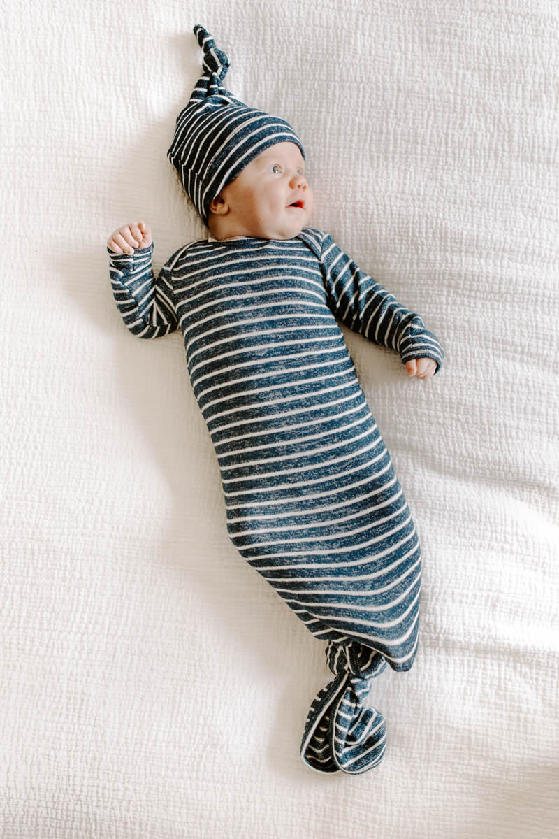 Aden + Anais Snuggle Knit Newborn Gift Set - Navy Stripe