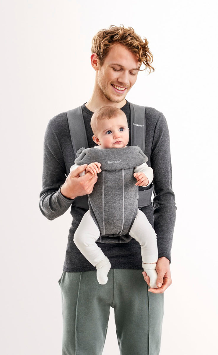 BabyBjörn Baby Carrier Mini 3D Jersey, Light Beige