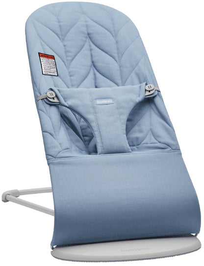 BabyBjörn Bouncer Bliss, Light Gray Frame Petal Quilt Cotton Blue