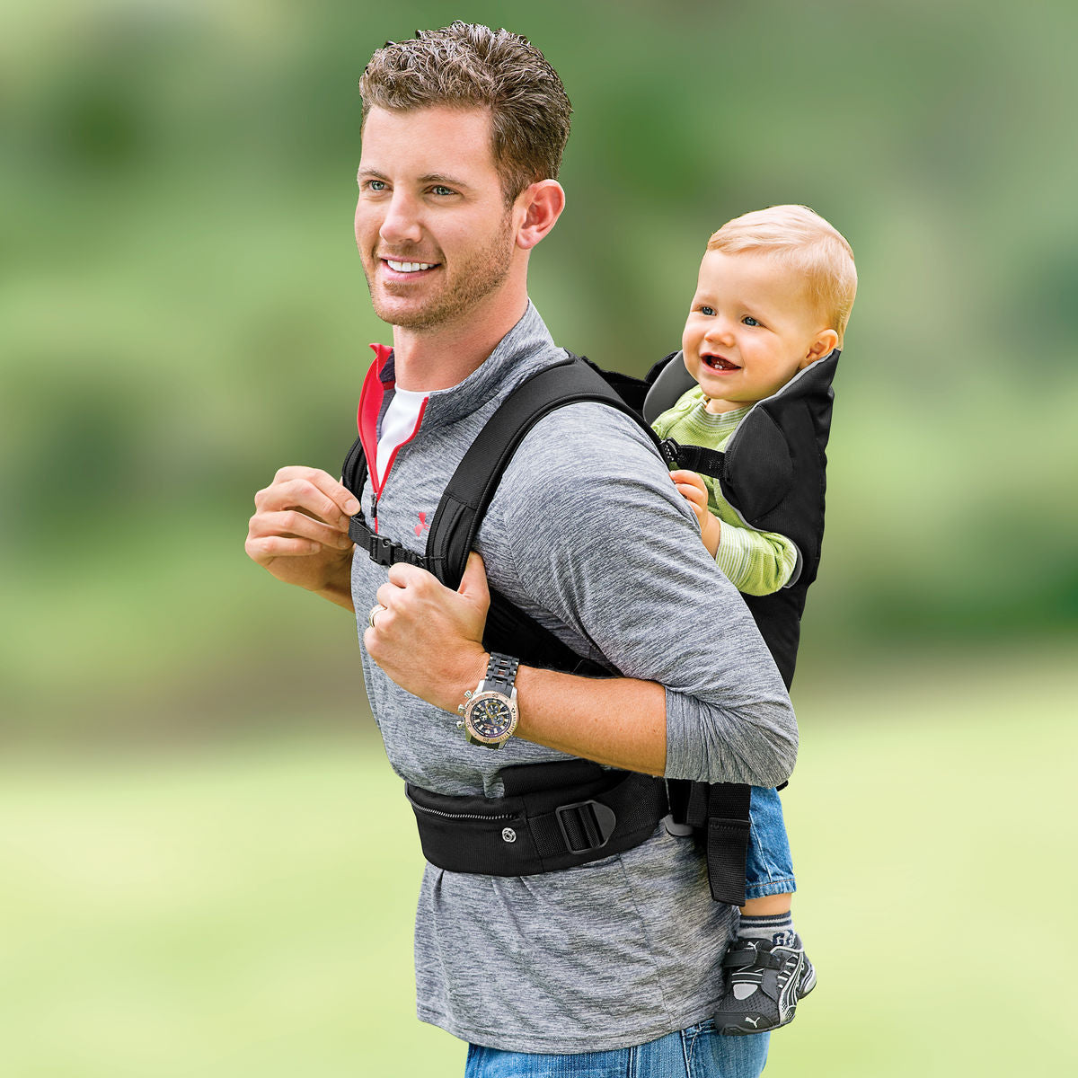 Chicco Close To You Baby Carrier - Black