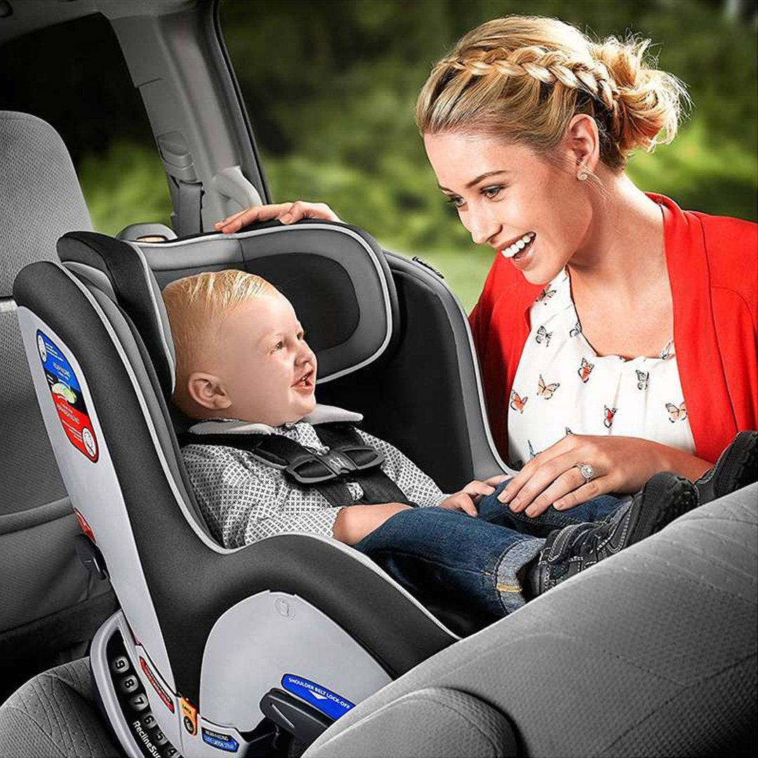 Chicco Nextfit IX ZIP Convertible Car Seat - Manhattan