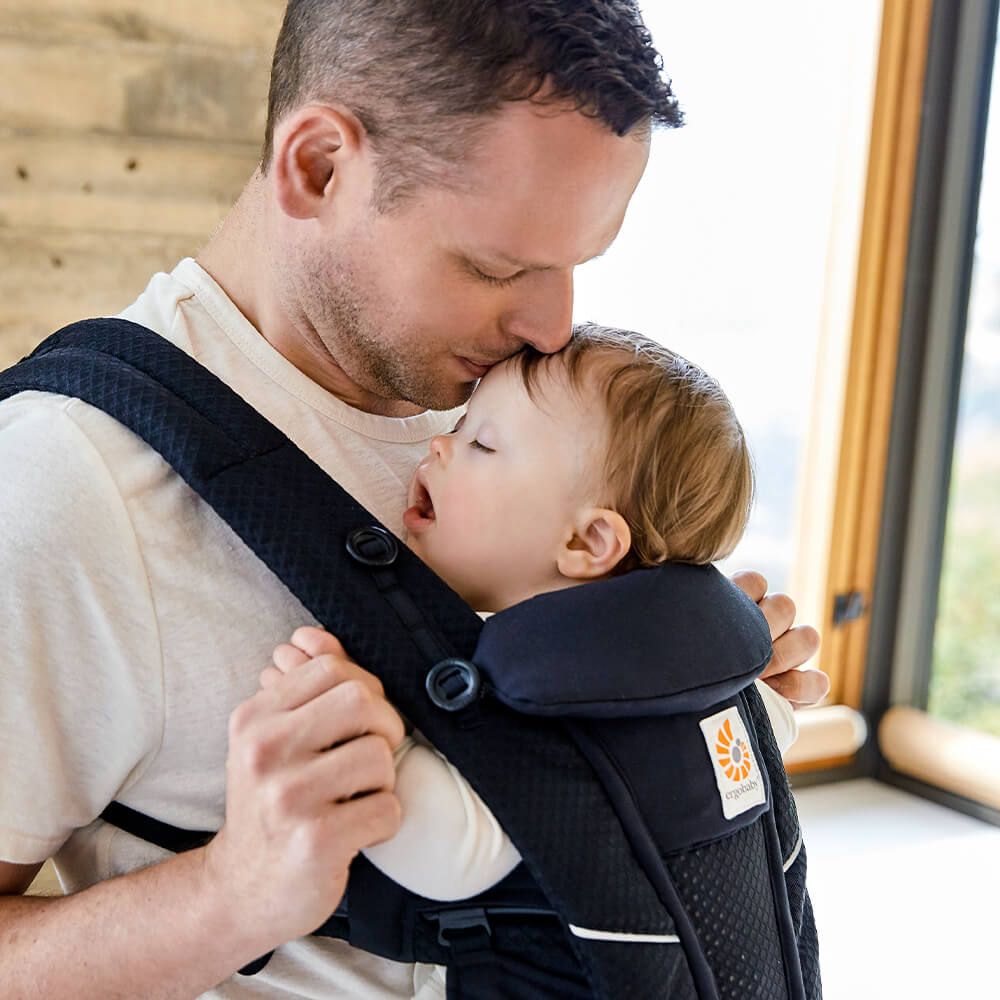 Ergobaby Omni Breeze Baby Carrier - Onyx Black