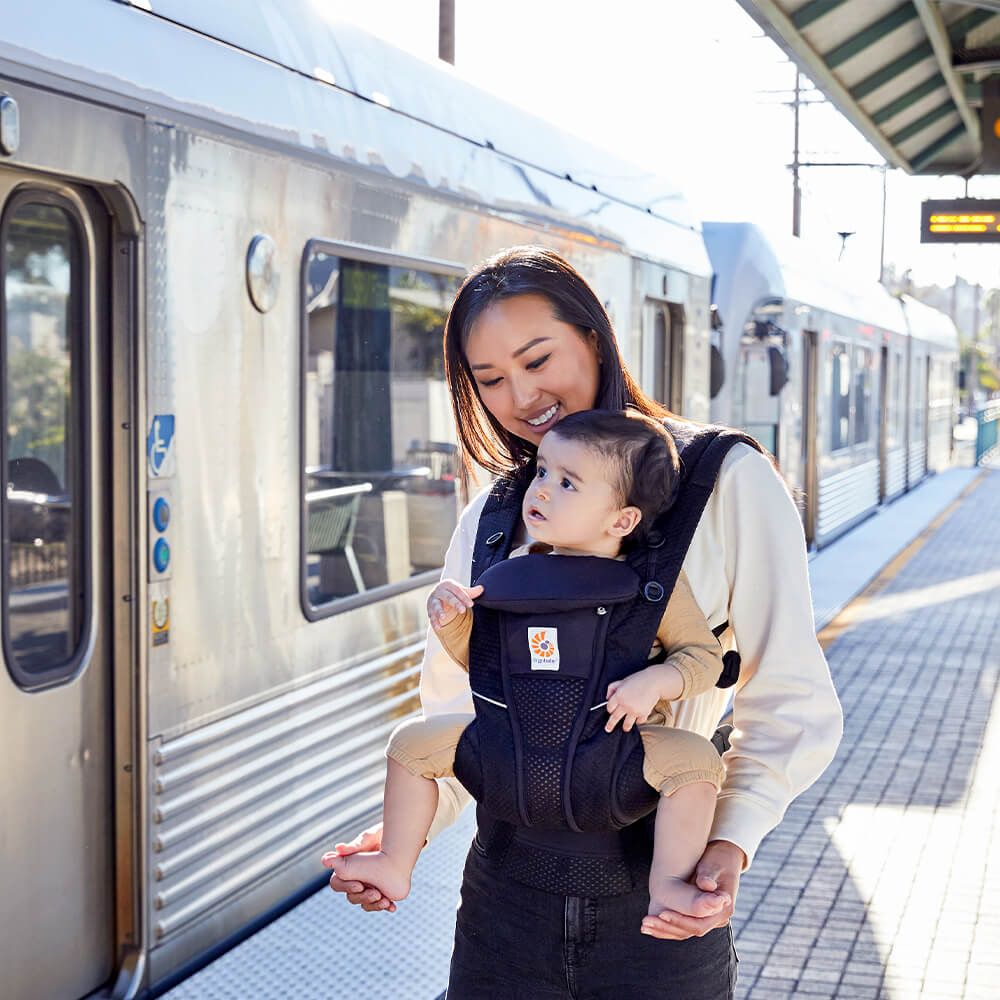 Ergobaby Omni Breeze Baby Carrier - Onyx Black