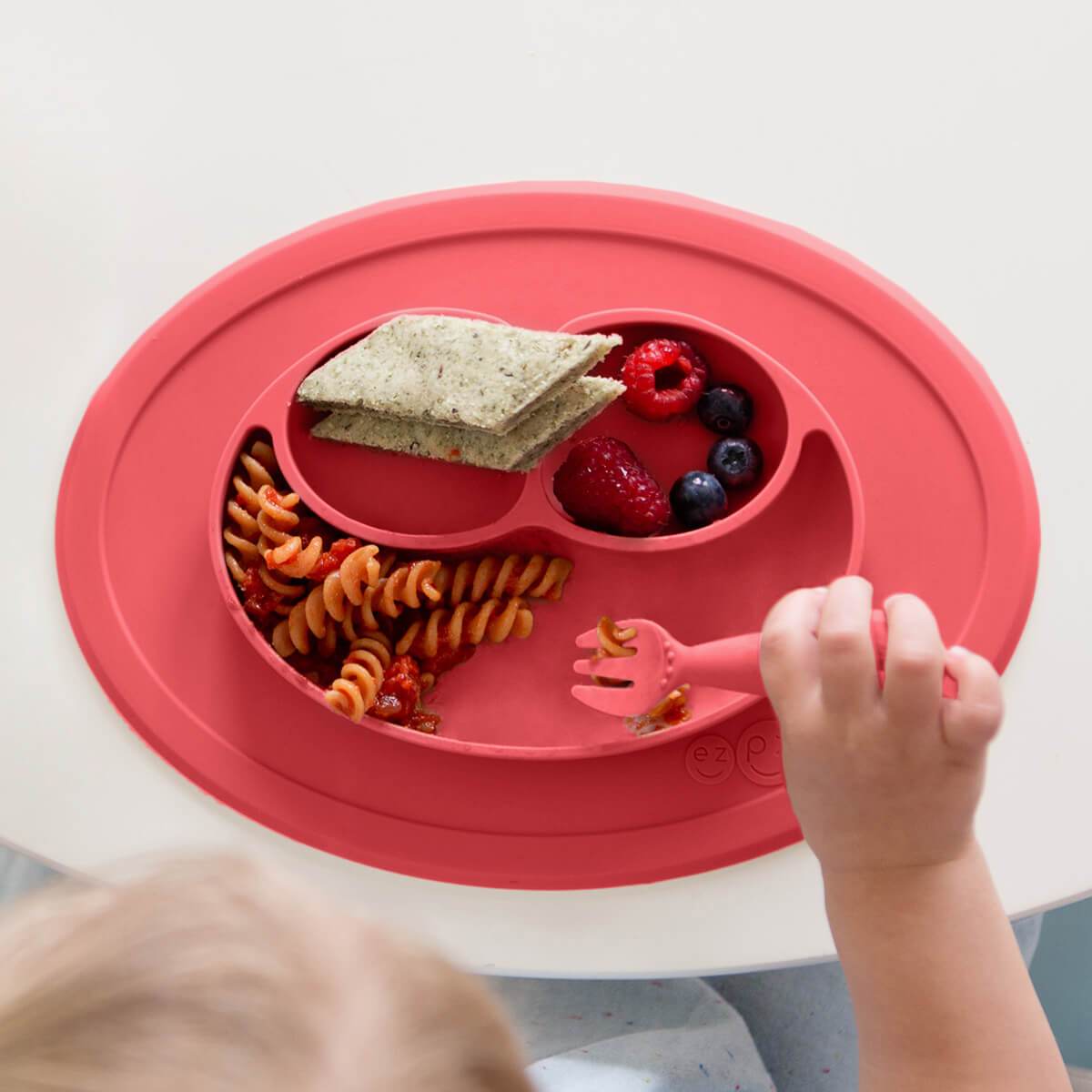 EZPZ Mini Feeding Set - Coral