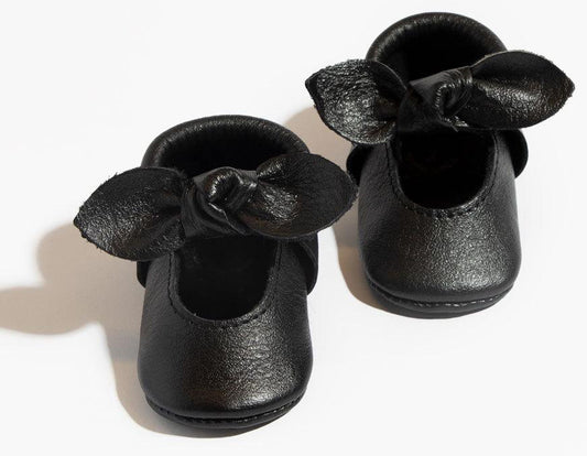 Freshly Picked Knotted Bow Moccasins, Size 3 - Ebony