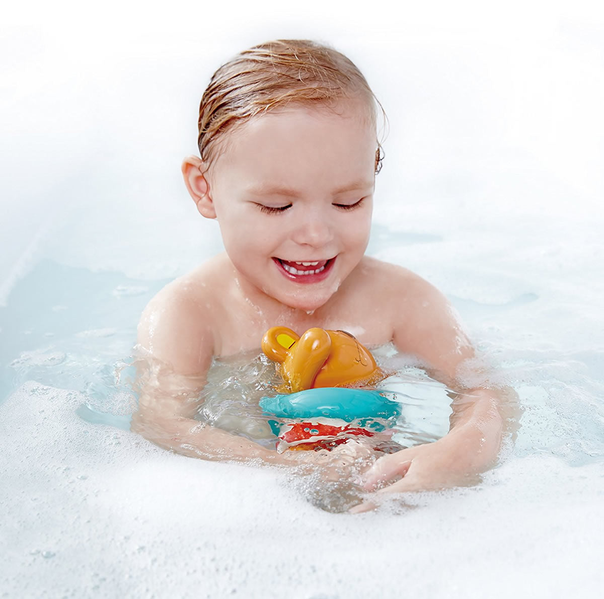 Hape Swimmer Teddy Wind-Up Bath Toy