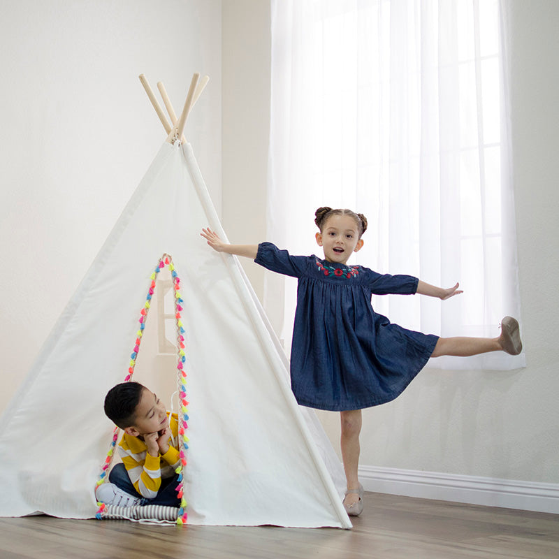 Wonder & Wise Painting Play Tent