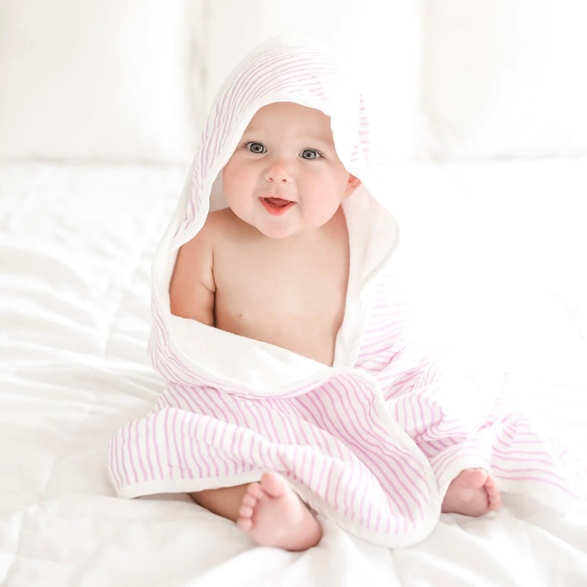 Bamboo Little Hooded Baby Towel & Washcloth Set - Lavender Wave