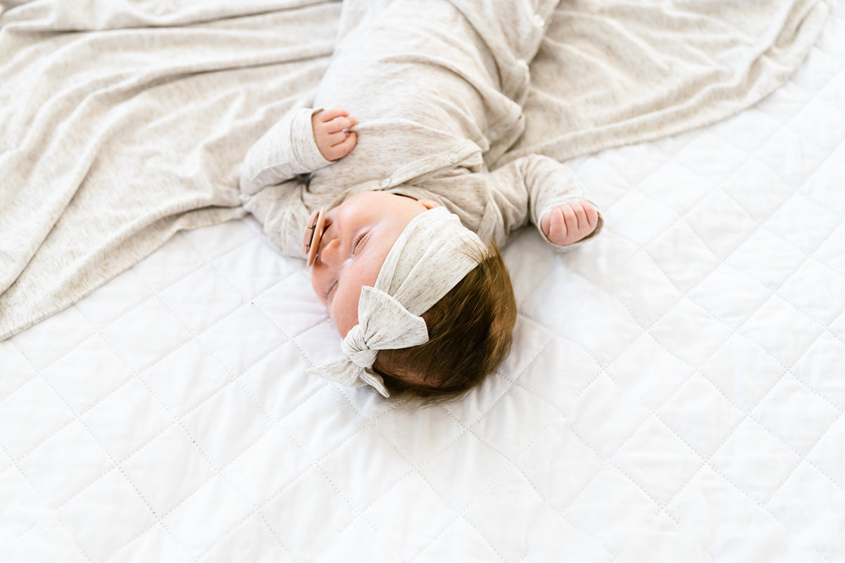 Copper Pearl Newborn Knotted Gown - Oat