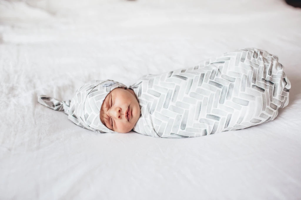 Copper Pearl Newborn Top Knot Hat - Alta