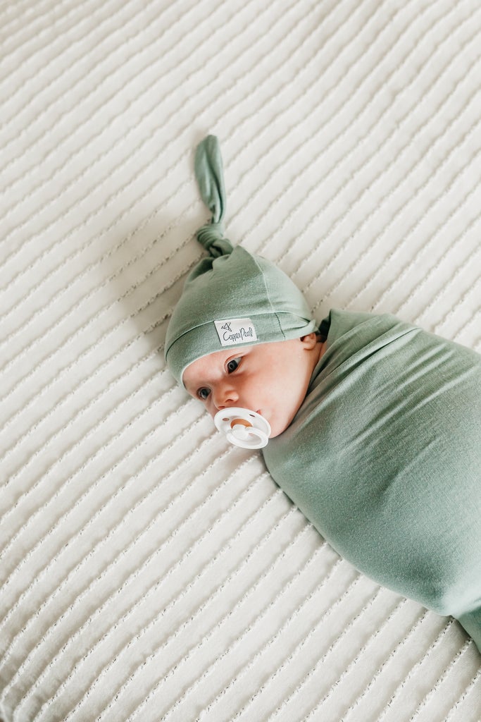 Copper Pearl Newborn Top Knot Hat - Briar