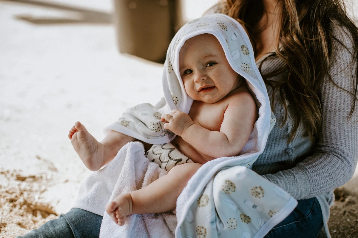 Copper Pearl Premium Hooded Towel - Chip