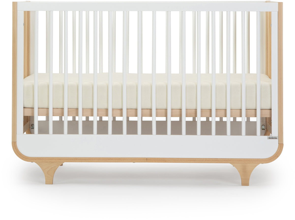 dadada Jolly 3-in-1 Convertible Crib - White / Natural