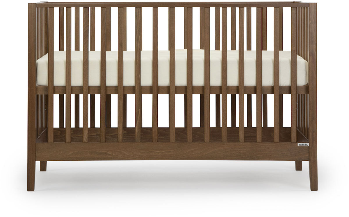 dadada Lala 3-in-1 Convertible Crib - Walnut