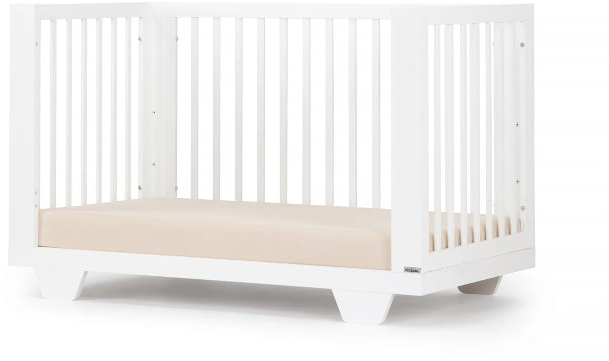 dadada Spirit 7-in-1 Convertible Crib - White