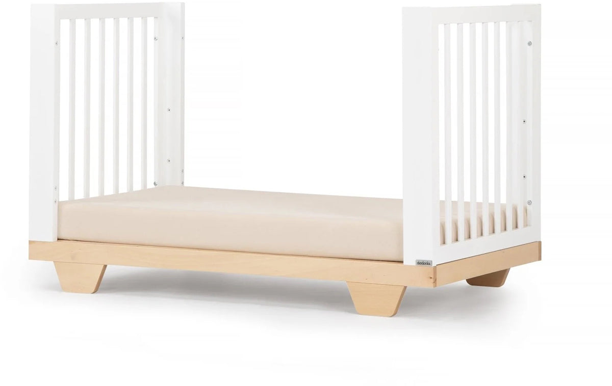 dadada Spirit 7-in-1 Convertible Crib - White / Natural