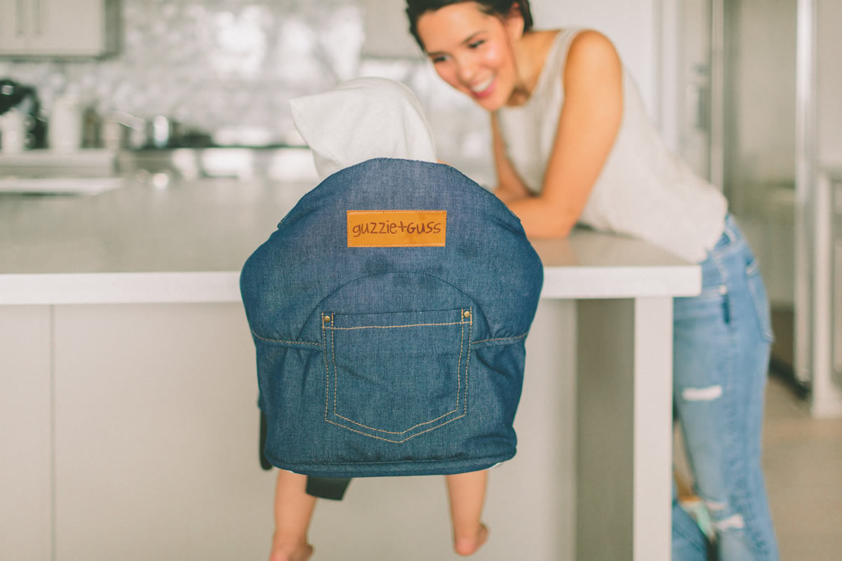 guzzie+Guss Perch Hanging High Chair - Cotton Candy