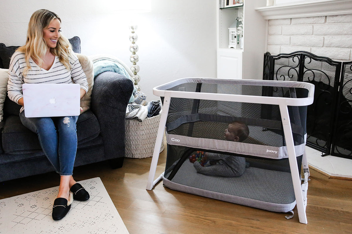 Joovy Coo Portable Bassinet - Gray