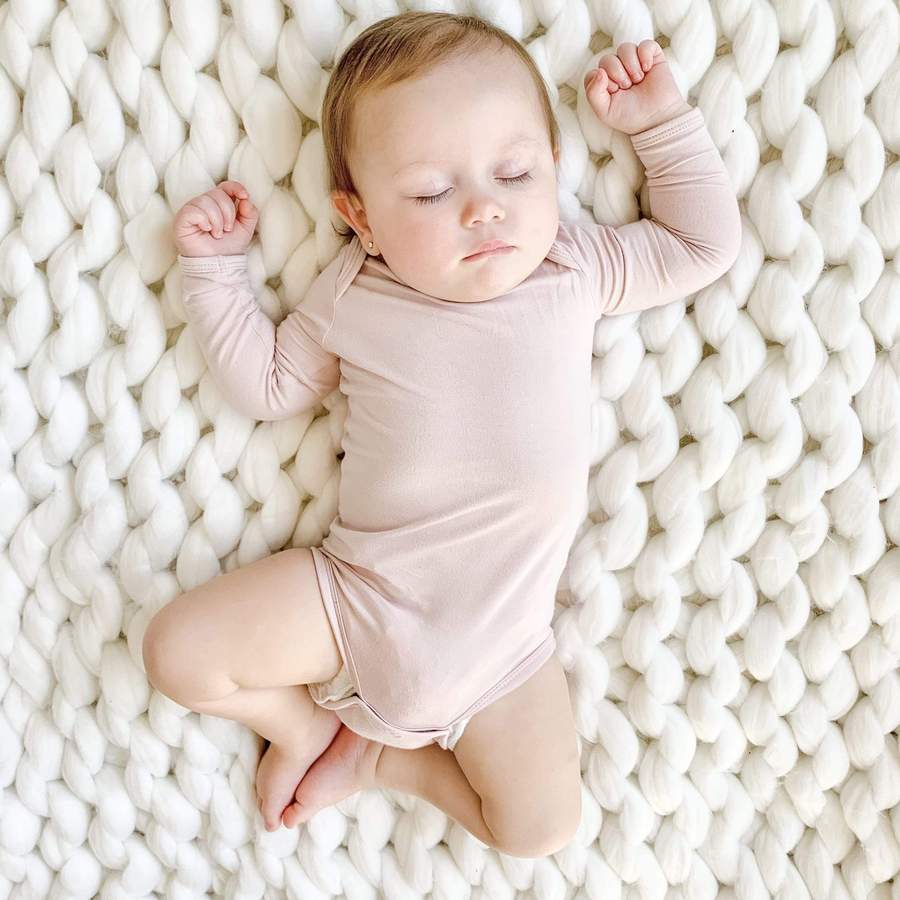 Kyte Baby Long Sleeve Bodysuit - Blush (Newborn)