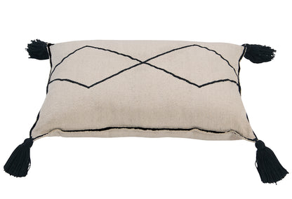 Lorena Canals Bereber Cushion (1' 4'' x 1' 10'')