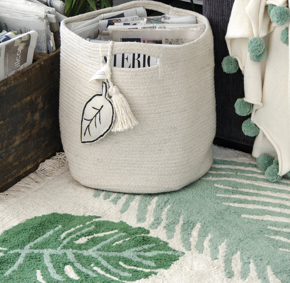 Lorena Canals Leaf Basket - Natural