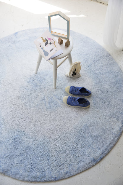 Lorena Canals Tie-Dye Rug - Soft Blue (4' 11'')