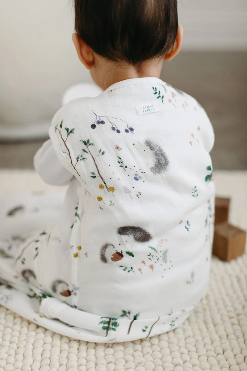 Loulou Lollipop Lightweight Muslin Sleep Bag, 6-18 m - Hedgehogs