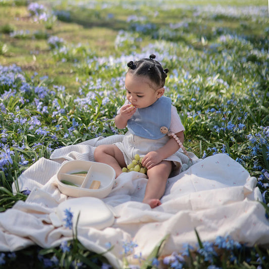 Mushie Muslin Bib, 2 Pack - Tradewinds / Baby Blue