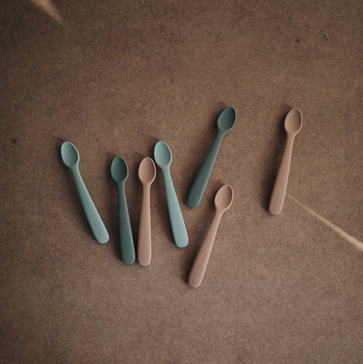 Mushie Silicone Feeding Spoon - Dried Thyme / Natural