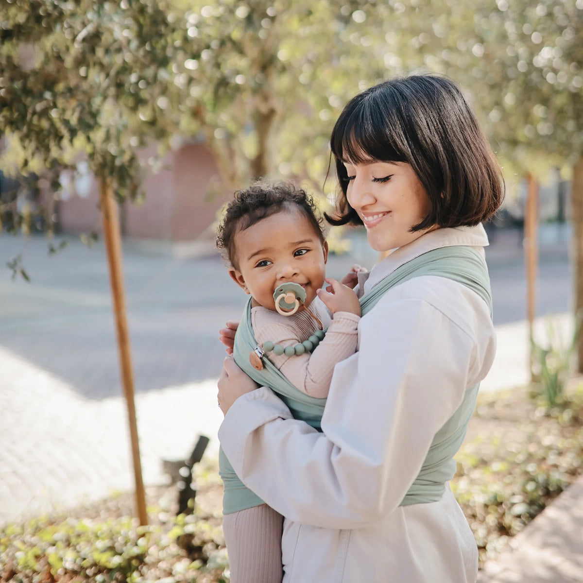 Mushie Silicone Pacifier Clip Hera - Sage