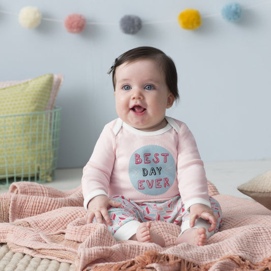 Skip Hop Long Sleeve Bodysuit & Pant Set, Best Day Ever - Pink Feather (3 Months)