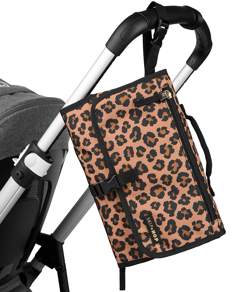 Skip Hop Pronto Signature Changing Station - Classic Leopard