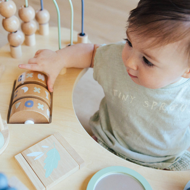 Wonder & Wise Hi- Lo Activity Table