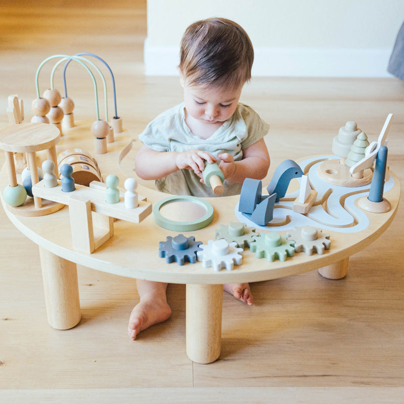 Wonder & Wise Hi- Lo Activity Table