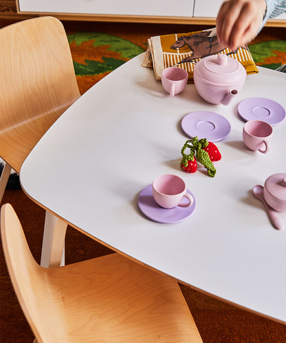 Oeuf Play Table