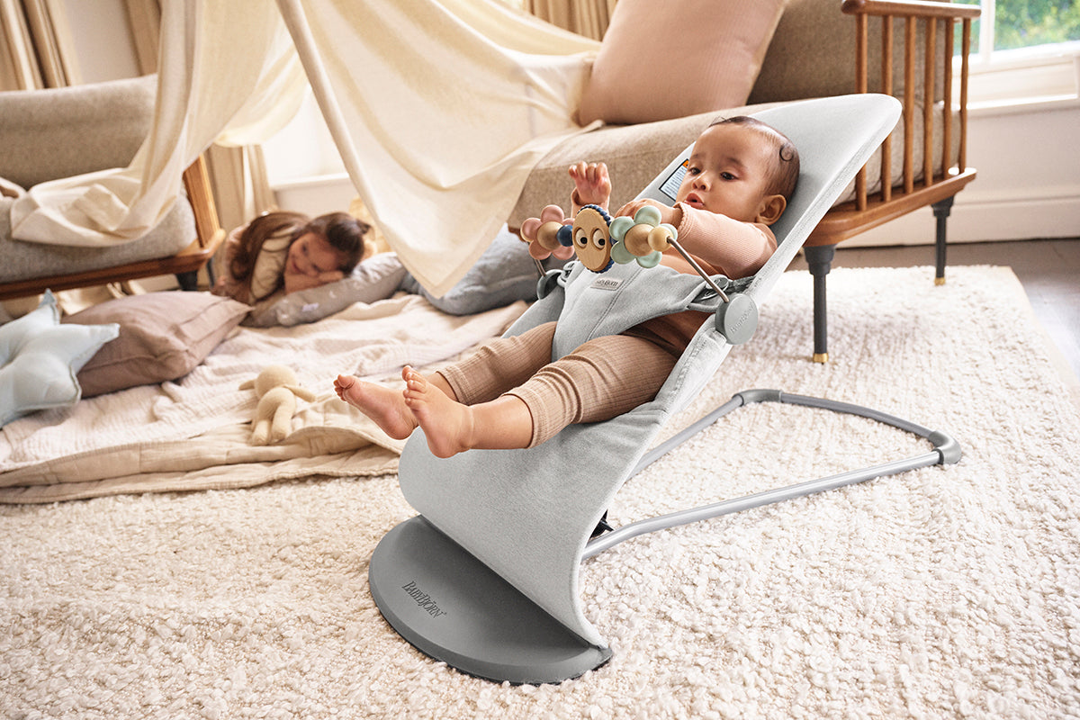 BabyBjorn Bouncer Bliss, Dark Gray Frame Woven Melange, Light Gray