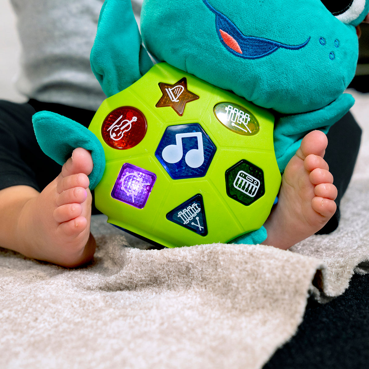 Kids2 Baby Einstein Neptune's Cuddly Composer Musical Discovery Toy