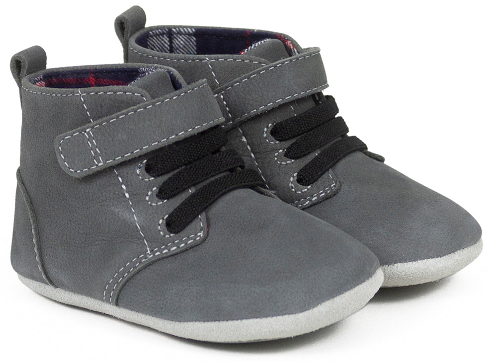 Robeez First Kicks Thiago - Charcoal, 6-9 months