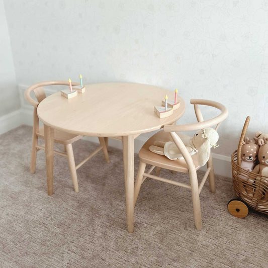 Crescent Play Table, Round