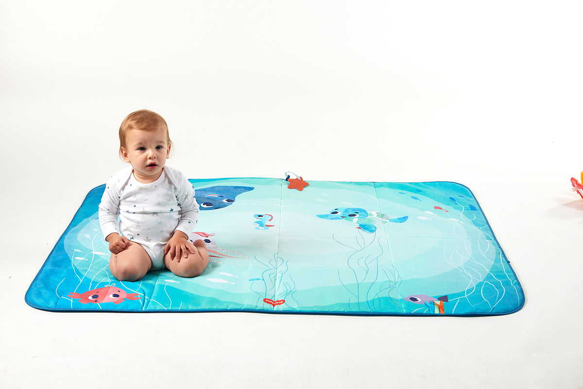 Tiny Love Outdoor Picnic Mat - Treasure The Ocean