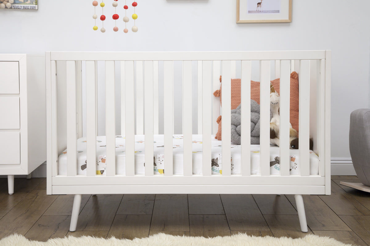 Ubabub Nifty Timber 3-In-1 Crib - Warm White Finish