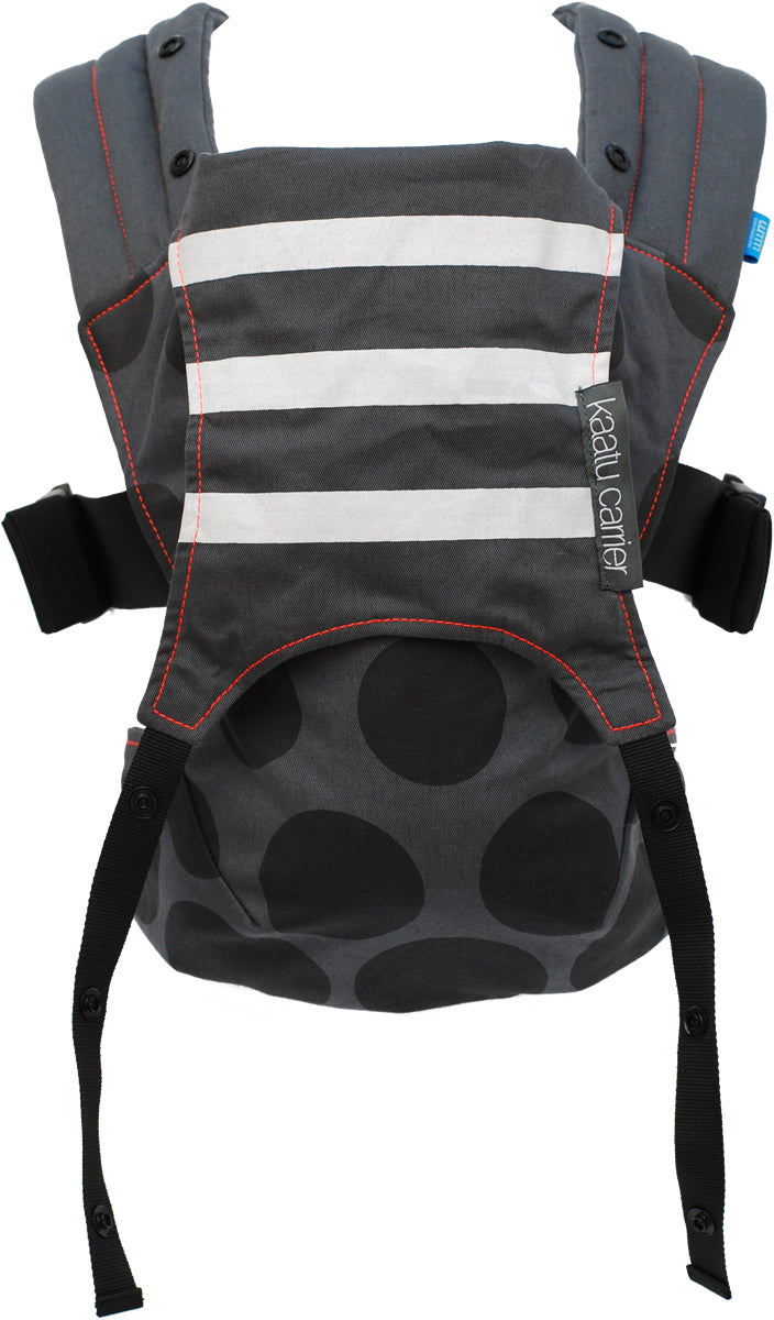 We Made Me Venture 2 in 1 Baby Carrier - Black Gradient Spot