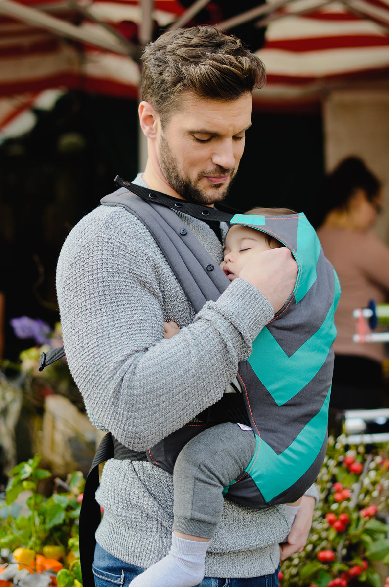 We Made Me Venture 2 in 1 Baby Carrier - Bubblegum Grey Black Zigzag